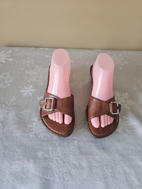 Born Sandals Leather Brown Cushioned Insoles Adjustable Strap Boho Comfy Sz 9M
